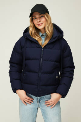 D1fference İçi Astarlı Cepli Kapüşonlu Jel Elyaf Su ve Rüzgar Geçirmez Şişme Kışlık Kadın Mont - 16