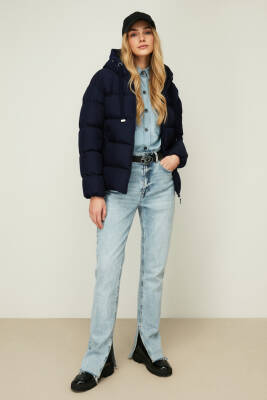 D1fference İçi Astarlı Cepli Kapüşonlu Jel Elyaf Su ve Rüzgar Geçirmez Şişme Kışlık Kadın Mont - 15