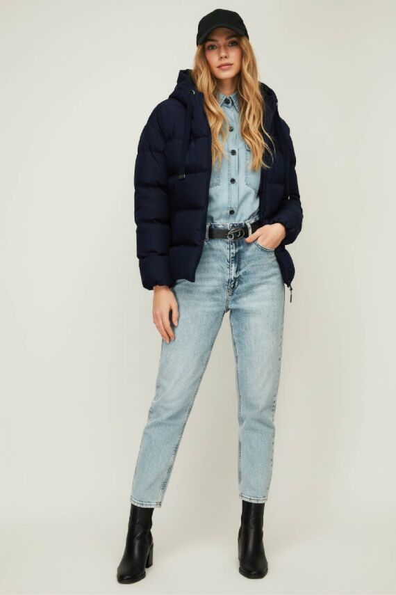 D1fference İçi Astarlı Cepli Kapüşonlu Jel Elyaflı Su ve Rügar Geçirmez Kadın Kışlık Mont - 10