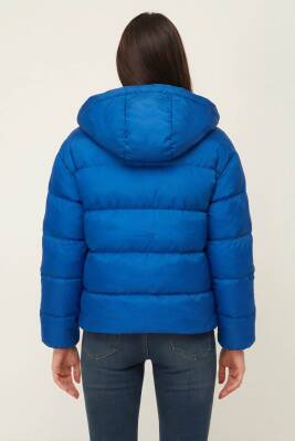 D1fference İçi Astarlı Cepli Kapüşonlu Jel Elyaflı Su ve Rügar Geçirmez Kadın Kışlık Mont - 16