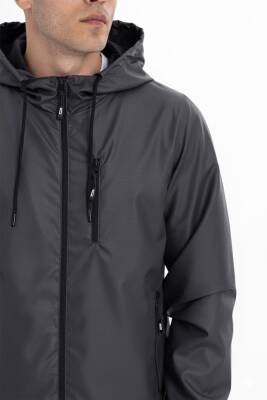 D1fference İçi Astarlı Cepli Kapüşonlu Jel Elyaflı Su ve Rügar Geçirmez Erkek Yağmurluk - 46