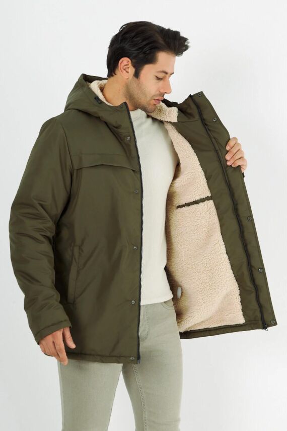 İçi Kürklü Su ve Rüzgar Geçirmez Cepli Kapüşonlu Erkek Mont - 13