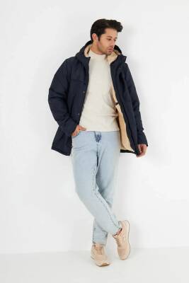 İçi Kürklü Su ve Rüzgar Geçirmez Cepli Kapüşonlu Erkek Mont - 20