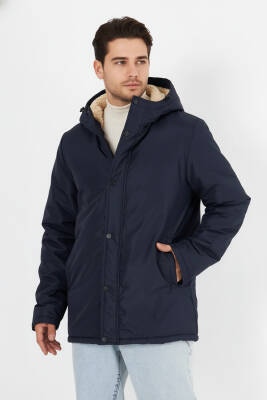 İçi Kürklü Su ve Rüzgar Geçirmez Cepli Kapüşonlu Erkek Mont - 4