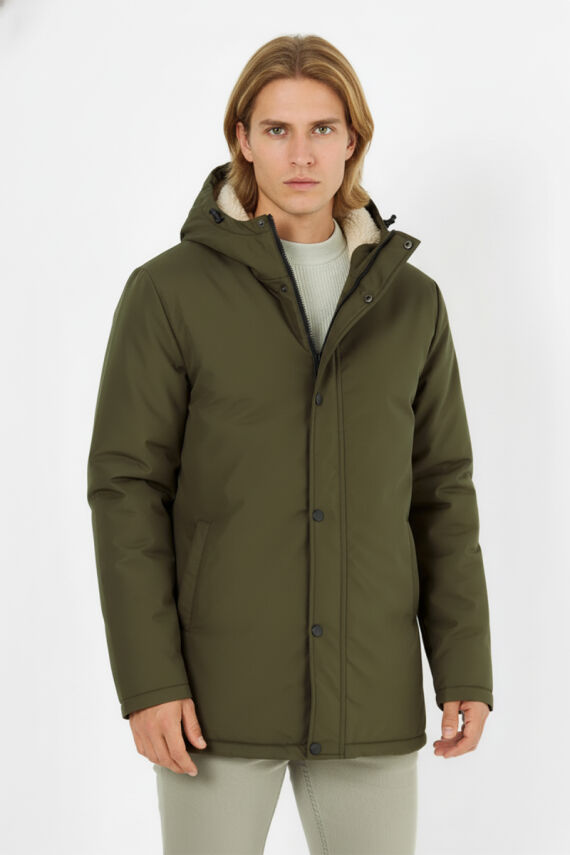 İçi Kürklü Su ve Rüzgar Geçirmez Cepli Kapüşonlu Erkek Mont - 16