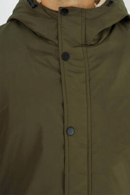 İçi Kürklü Su ve Rüzgar Geçirmez Cepli Kapüşonlu Erkek Mont - 19