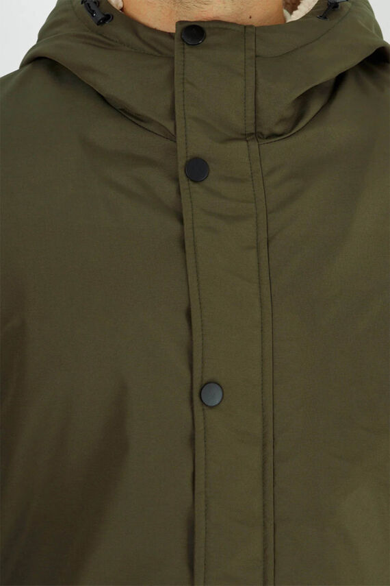 İçi Kürklü Su ve Rüzgar Geçirmez Cepli Kapüşonlu Erkek Mont - 19