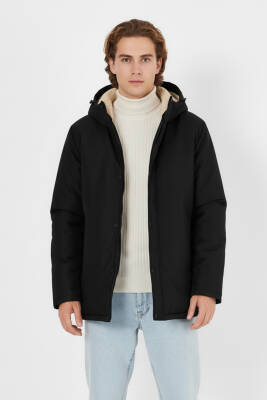 İçi Kürklü Su ve Rüzgar Geçirmez Cepli Kapüşonlu Erkek Mont - 24