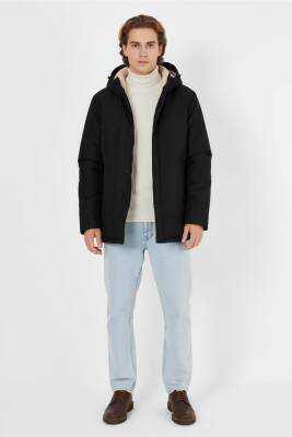 D1fference İçi Kürklü Cepli Kapüşonlu Jel Elyaflı Su ve Rügar Geçirmez Erkek Kışlık Mont - 10