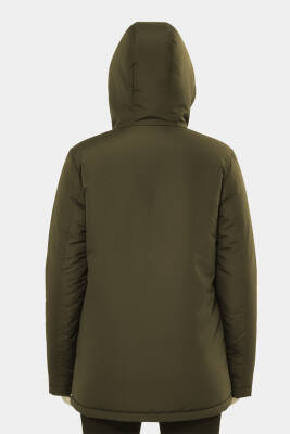 İçi Kürklü Su ve Rüzgar Geçirmez Cepli Kapüşonlu Kadın Mont - 11