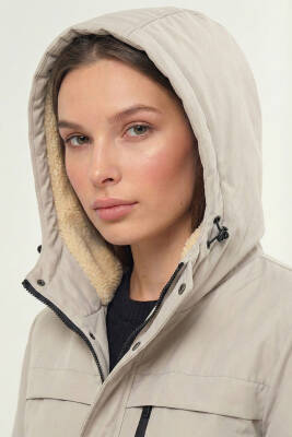 D1fference İçi Kürklü Cepli Kapüşonlu Jel Elyaflı Su ve Rügar Geçirmez Kadın Kışlık Mont - 26