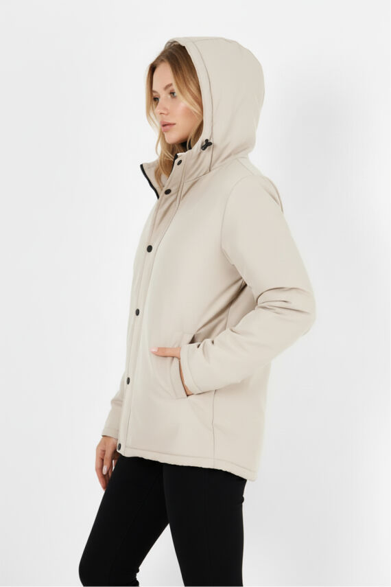 İçi Kürklü Su ve Rüzgar Geçirmez Cepli Kapüşonlu Kadın Mont - 15