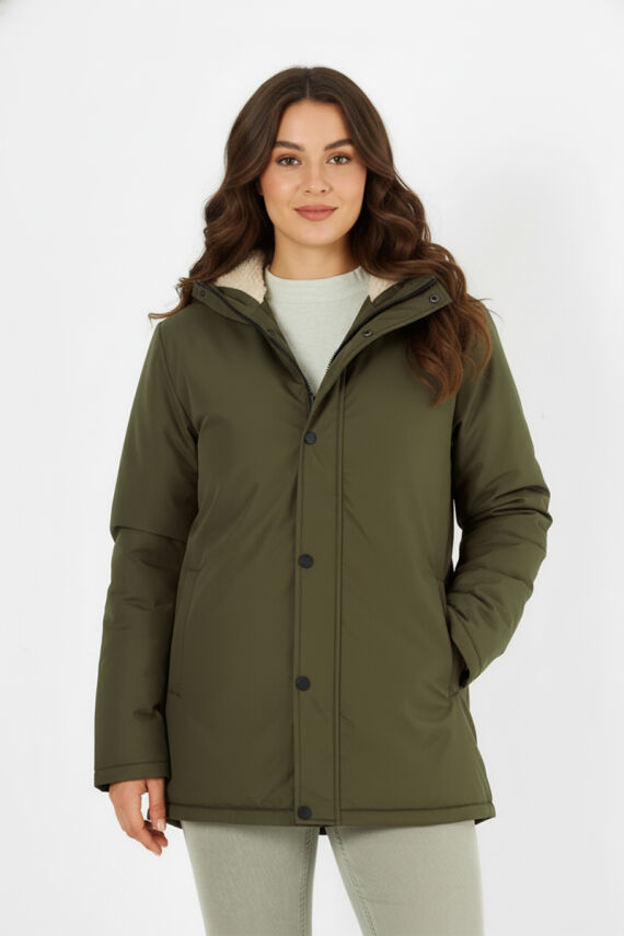 İçi Kürklü Su ve Rüzgar Geçirmez Cepli Kapüşonlu Kadın Mont - 9