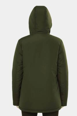 D1fference İçi Kürklü Cepli Kapüşonlu Jel Elyaflı Su ve Rügar Geçirmez Kadın Kışlık Mont - 5