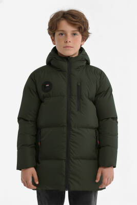 İçi Kürklü Su ve Rüzgar Geçirmez Erkek Çocuk Mont