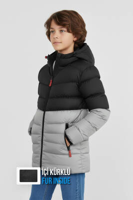 İçi Kürklü Su ve Rüzgar Geçirmez Erkek Çocuk Mont - 10