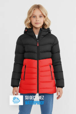 İçi Kürklü Su ve Rüzgar Geçirmez Kapüşonlu Kız Çocuk Mont