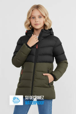 İçi Kürklü Su ve Rüzgar Geçirmez Kapüşonlu Kız Çocuk Mont - 17