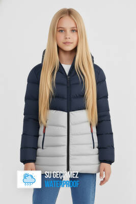 İçi Kürklü Su ve Rüzgar Geçirmez Kapüşonlu Kız Çocuk Mont - 22