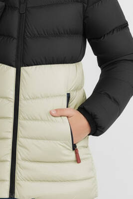 İçi Kürklü Su ve Rüzgar Geçirmez Kapüşonlu Kız Çocuk Mont - 33