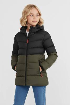 D1fference İçi Kürklü Cepli Kapüşonlu Jel Elyaflı Su ve Rügar Geçirmez Kız Çocuk Kışlık Mont - 9