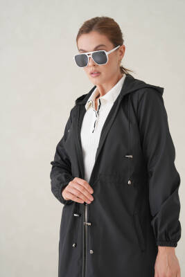 Su Geçirmez Kapüşonlu Fermuarlı Sık Dokuma Kadın Trençkot - 8