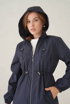 Su Geçirmez Kapüşonlu Fermuarlı Sık Dokuma Kadın Trençkot - 16