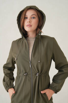 Su Geçirmez Kapüşonlu Fermuarlı Sık Dokuma Kadın Trençkot - 19