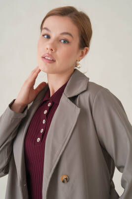 Su Geçirmez Kruvaze Yaka Sık Dokuma Kadın Trençkot - 5